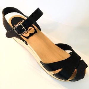 Toffel Swedish Hasbeens Clogs, Peep Toe Low sz 7